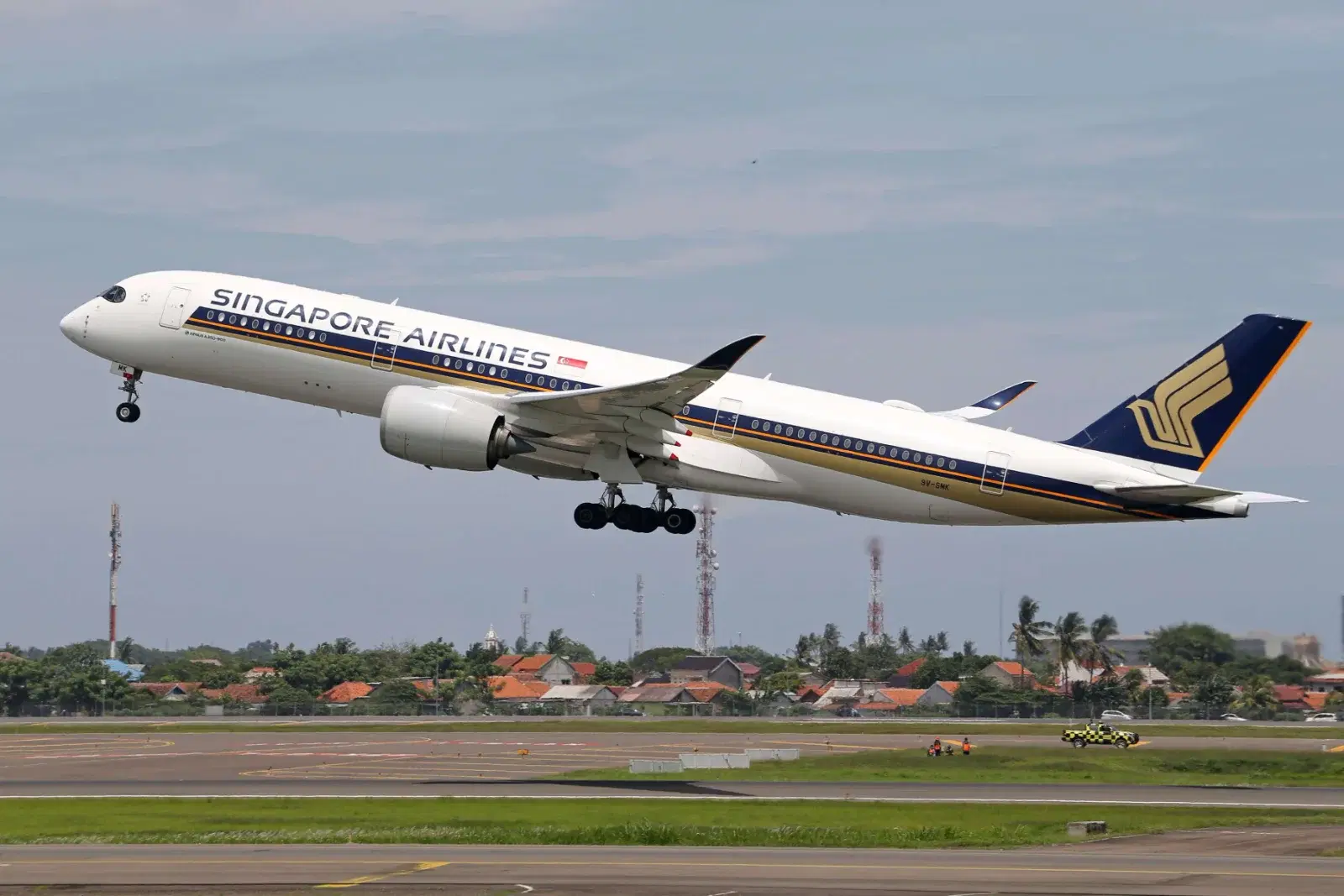 SIA, Scoot extend Dubai, Jeddah flight cancellations