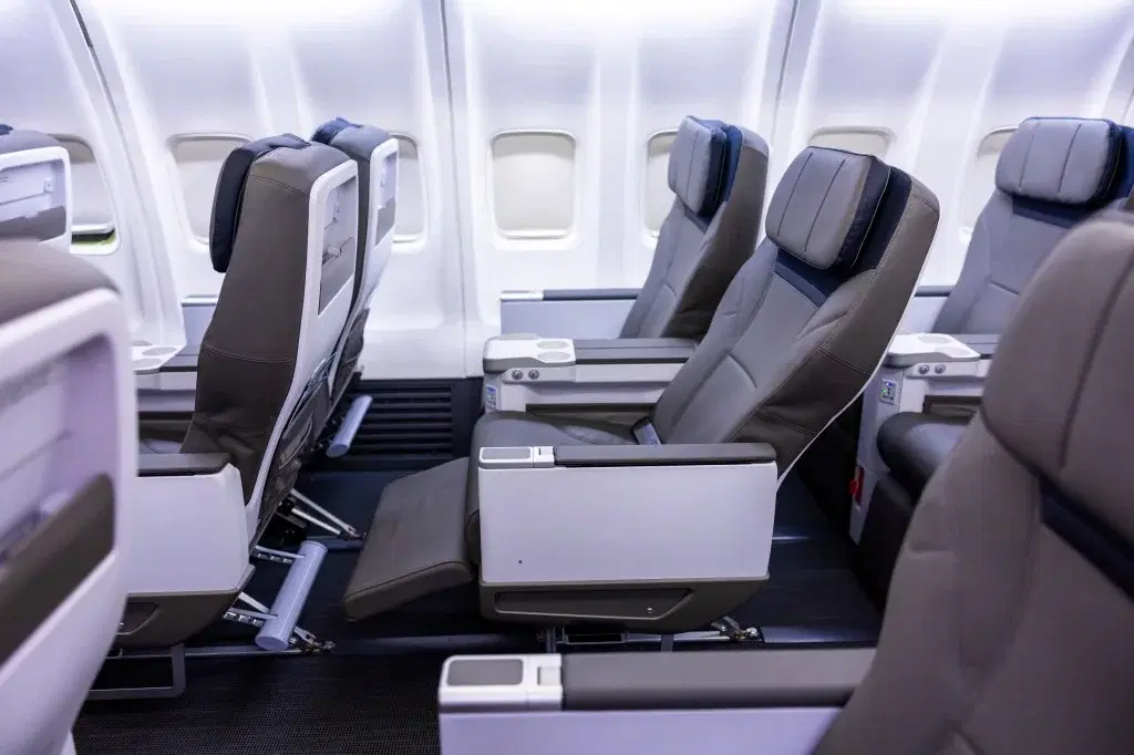 Aviation, Aircraft, Alaska Airlines, Boeing 737 MAX 8